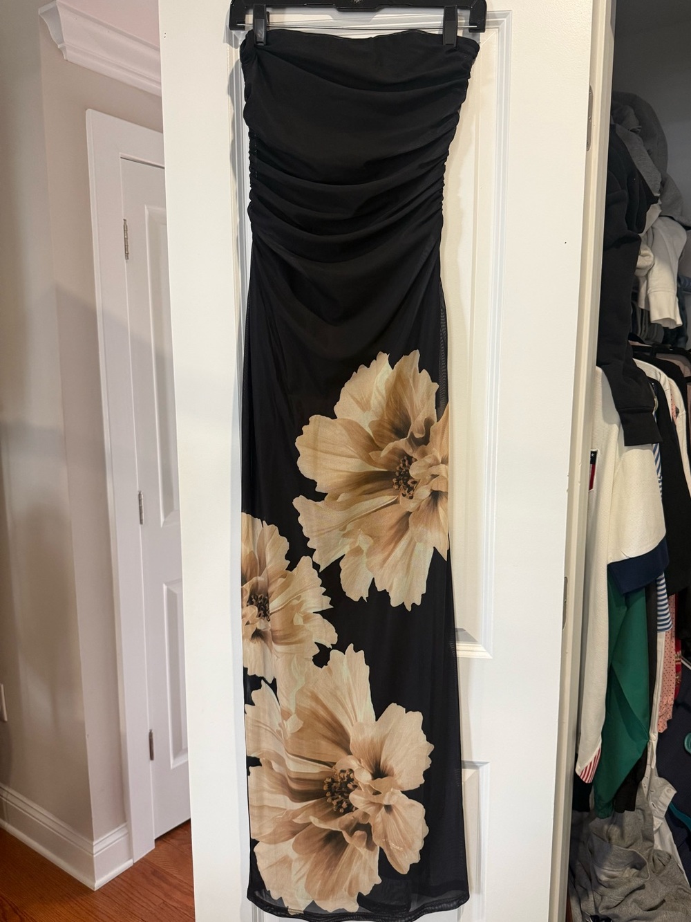 Lulu's Black Strapless Dress with Beige Floral Accents